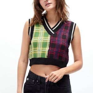 The Ragged Preist Green Red Plaid Punk Sleeveless Cropped Sweater Vest